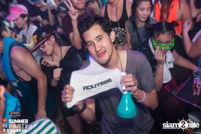 Smirnoff Midnight 100 นำเสนอ 95.5 Virgin Hitz Summer Party — photo 189