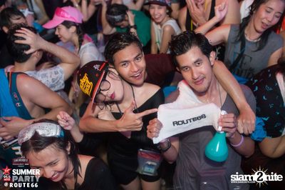 Smirnoff Midnight 100 นำเสนอ 95.5 Virgin Hitz Summer Party — photo 190