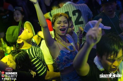 Smirnoff Midnight 100 นำเสนอ 95.5 Virgin Hitz Summer Party — photo 227