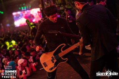 Smirnoff Midnight 100 นำเสนอ 95.5 Virgin Hitz Summer Party — photo 229