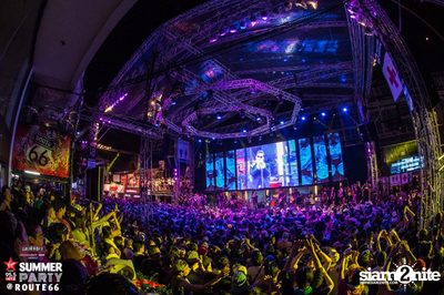 Smirnoff Midnight 100 นำเสนอ 95.5 Virgin Hitz Summer Party — photo 241