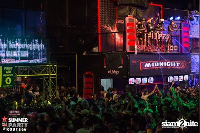 Smirnoff Midnight 100 นำเสนอ 95.5 Virgin Hitz Summer Party — photo 260