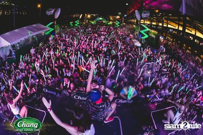 Chang Music Connection นำเสนอ Songkran Moments ที่ เดอะ สตรีท — photo 69