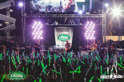 Chang Music Connection นำเสนอ Songkran Moments ที่ เดอะ สตรีท — photo 125