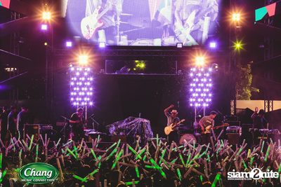 Chang Music Connection นำเสนอ Songkran Moments ที่ เดอะ สตรีท — photo 128