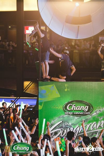 Chang Music Connection นำเสนอ Songkran Moments ที่ เดอะ สตรีท — photo 201