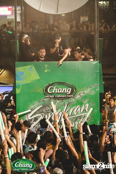 Chang Music Connection นำเสนอ Songkran Moments ที่ เดอะ สตรีท — photo 205