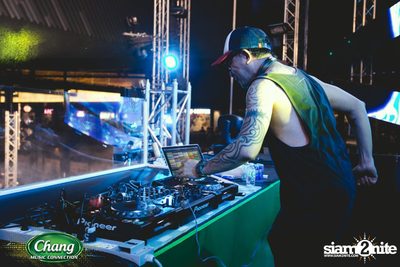 Chang Music Connection นำเสนอ Songkran Moments ที่ เดอะ สตรีท — photo 248
