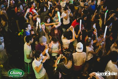Chang Music Connection นำเสนอ Songkran Moments ที่ เดอะ สตรีท — photo 260