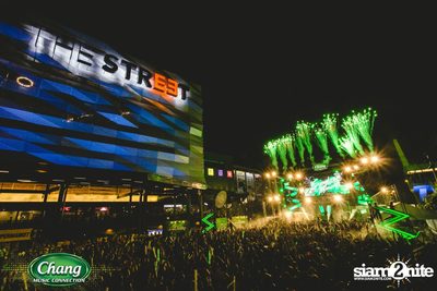 Chang Music Connection นำเสนอ Songkran Moments ที่ เดอะ สตรีท — photo 265
