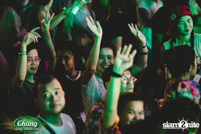 Chang Music Connection นำเสนอ Songkran Moments ที่ เดอะ สตรีท — photo 266