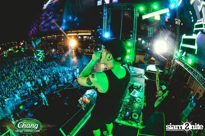 Chang Music Connection นำเสนอ Songkran Moments ที่ เดอะ สตรีท — photo 270