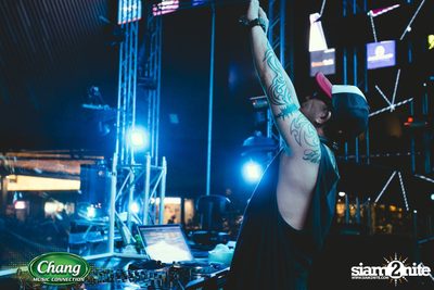 Chang Music Connection นำเสนอ Songkran Moments ที่ เดอะ สตรีท — photo 272