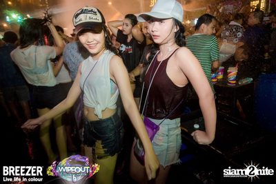 Breezer นำเสนอ Wipeout : The Colour Space ที่ สตูดิโอ ไลฟ์ ฮอลล์ — photo 33