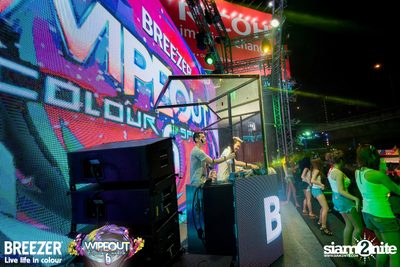 Breezer นำเสนอ Wipeout : The Colour Space ที่ สตูดิโอ ไลฟ์ ฮอลล์ — photo 43
