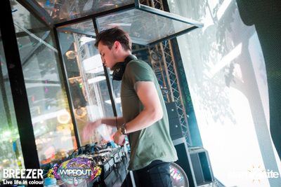 Breezer นำเสนอ Wipeout : The Colour Space ที่ สตูดิโอ ไลฟ์ ฮอลล์ — photo 125