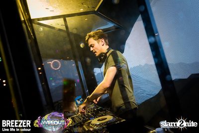 Breezer นำเสนอ Wipeout : The Colour Space ที่ สตูดิโอ ไลฟ์ ฮอลล์ — photo 135