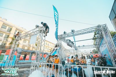 Bangsaen Water Festival ที่ บางแสน ไนท์ พลาซ่า — photo 19