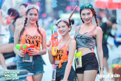 Bangsaen Water Festival ที่ บางแสน ไนท์ พลาซ่า — photo 28