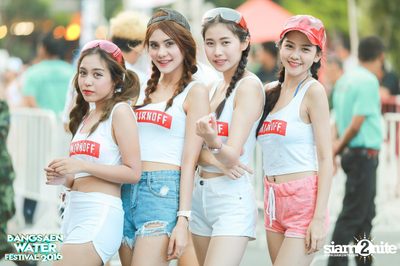 Bangsaen Water Festival ที่ บางแสน ไนท์ พลาซ่า — photo 35