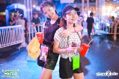 Bangsaen Water Festival ที่ บางแสน ไนท์ พลาซ่า — photo 74