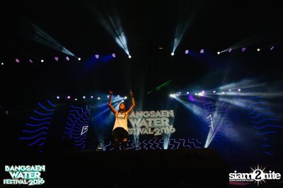Bangsaen Water Festival ที่ บางแสน ไนท์ พลาซ่า (อัลบั้มที่ 1) — photo 75