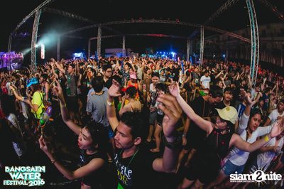 Bangsaen Water Festival ที่ บางแสน ไนท์ พลาซ่า (อัลบั้มที่ 2) — photo 189