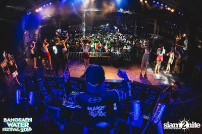 Bangsaen Water Festival ที่ บางแสน ไนท์ พลาซ่า (อัลบั้มที่ 2) — photo 199
