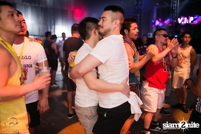 gCircuit proudly presents Songkran at CentralWorld — photo 74