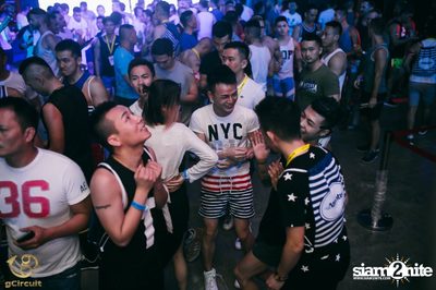 gCircuit proudly presents Songkran at CentralWorld — photo 100