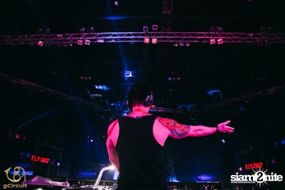 gCircuit proudly presents Songkran at CentralWorld — photo 114