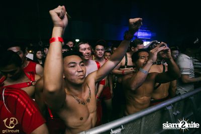 gCircuit proudly presents Songkran at CentralWorld — photo 94
