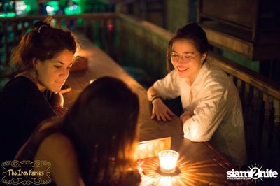 Open Mic Mondays ที่ ดิ ไอร่อน แฟรี่, ทองหล่อ — photo 48