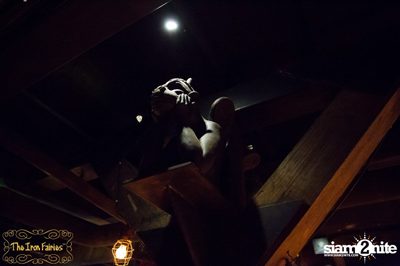 Open Mic Mondays ที่ ดิ ไอร่อน แฟรี่, ทองหล่อ — photo 57