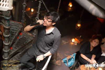 Open Mic Mondays ที่ ดิ ไอร่อน แฟรี่, ทองหล่อ — photo 73