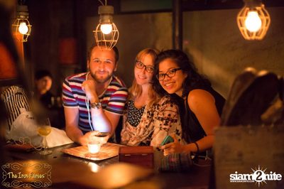 Open Mic Mondays ที่ ดิ ไอร่อน แฟรี่, ทองหล่อ — photo 77