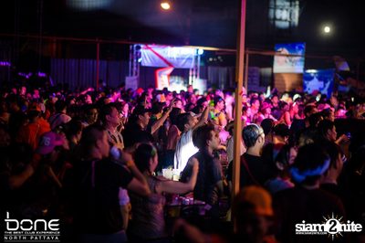 Water Festival กับ โจอี้ บอย และ บูม บูม แคช ที่ร้านโบน พัทยา — photo 12