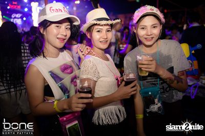 Water Festival กับ โจอี้ บอย และ บูม บูม แคช ที่ร้านโบน พัทยา — photo 28