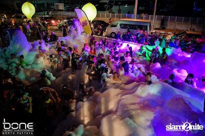 Water Festival กับ โจอี้ บอย และ บูม บูม แคช ที่ร้านโบน พัทยา — photo 33