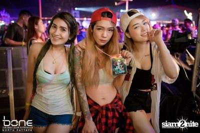 Water Festival กับ โจอี้ บอย และ บูม บูม แคช ที่ร้านโบน พัทยา — photo 50