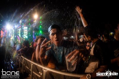 Water Festival กับ โจอี้ บอย และ บูม บูม แคช ที่ร้านโบน พัทยา — photo 54