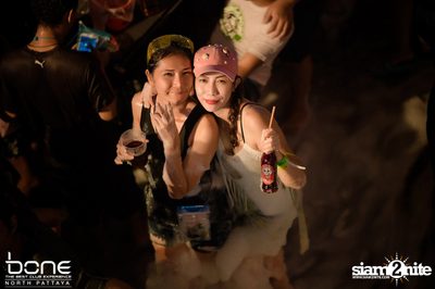 Water Festival กับ โจอี้ บอย และ บูม บูม แคช ที่ร้านโบน พัทยา — photo 74