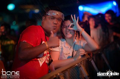 Water Festival กับ โจอี้ บอย และ บูม บูม แคช ที่ร้านโบน พัทยา — photo 83