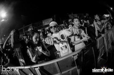 Water Festival กับ โจอี้ บอย และ บูม บูม แคช ที่ร้านโบน พัทยา — photo 102