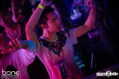 Water Festival กับ โจอี้ บอย และ บูม บูม แคช ที่ร้านโบน พัทยา — photo 114