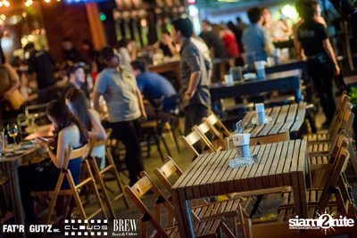 Seenspace Invasion ที่ร้าน Clouds, Fat'R Gut'z และ BREW Beers & Ciders — photo 6