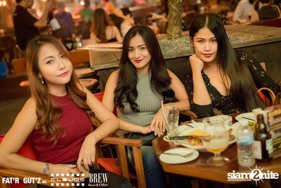 Seenspace Invasion ที่ร้าน Clouds, Fat'R Gut'z และ BREW Beers & Ciders — photo 29