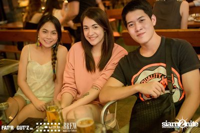 Seenspace Invasion ที่ร้าน Clouds, Fat'R Gut'z และ BREW Beers & Ciders — photo 40