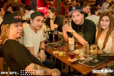 Seenspace Invasion ที่ร้าน Clouds, Fat'R Gut'z และ BREW Beers & Ciders — photo 45