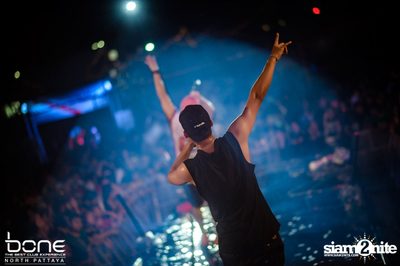 Water Festival กับ Bankk Cash, Southside & Bang Bang Bang ที่ร้านโบน — photo 21